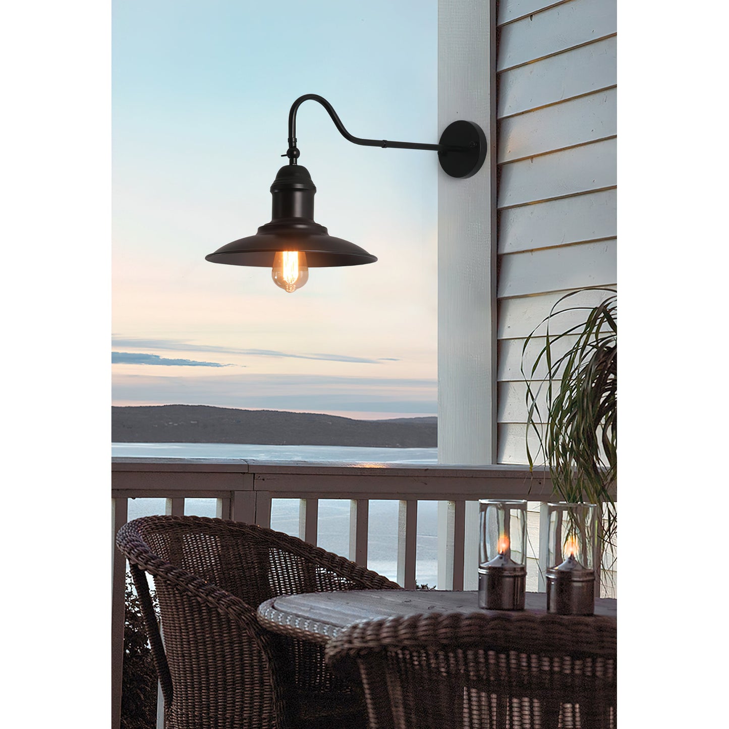 Moddeny Wall Lamp