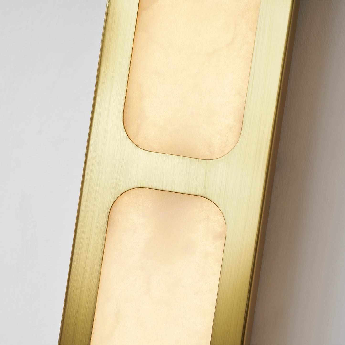 Odin Alabaster Wall Lamp