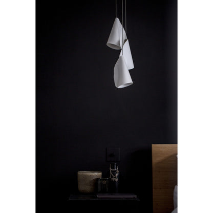 21 Thin Porcelain Pendant Lamp