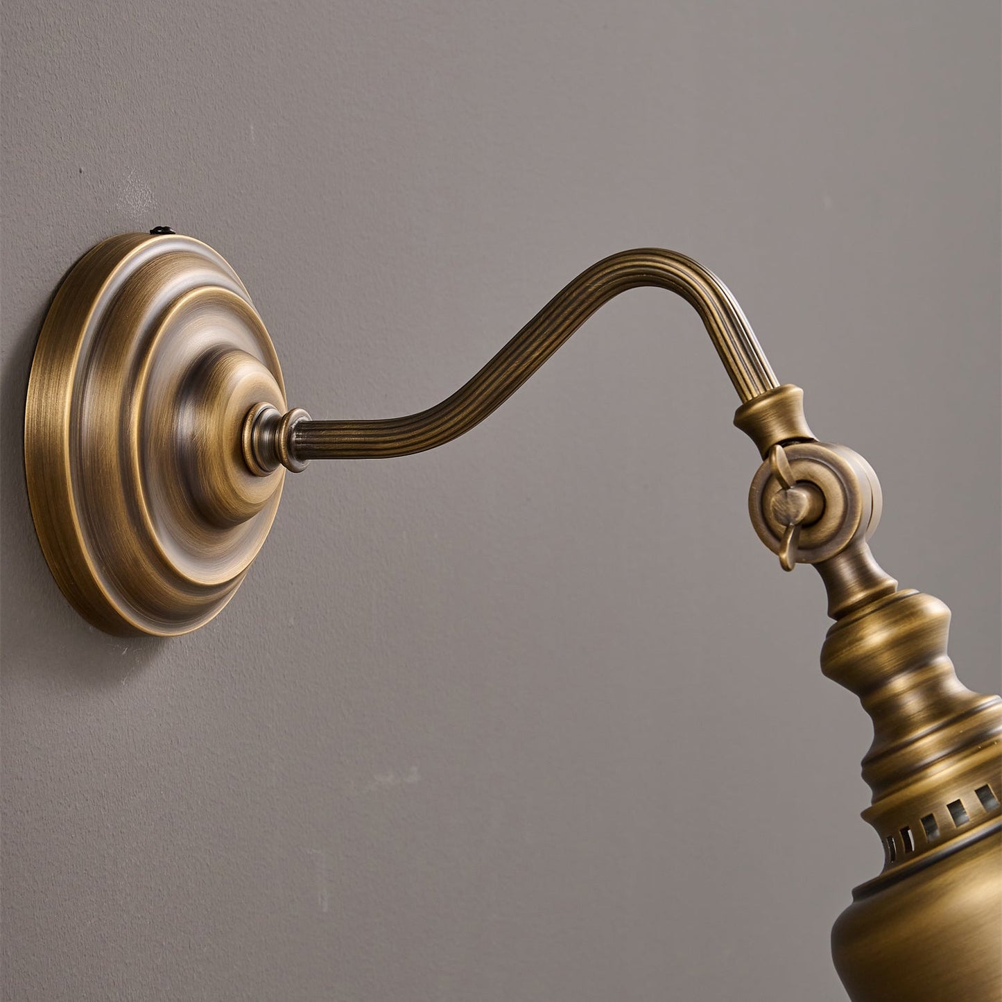 Addison Gooseneck Wall Lamp