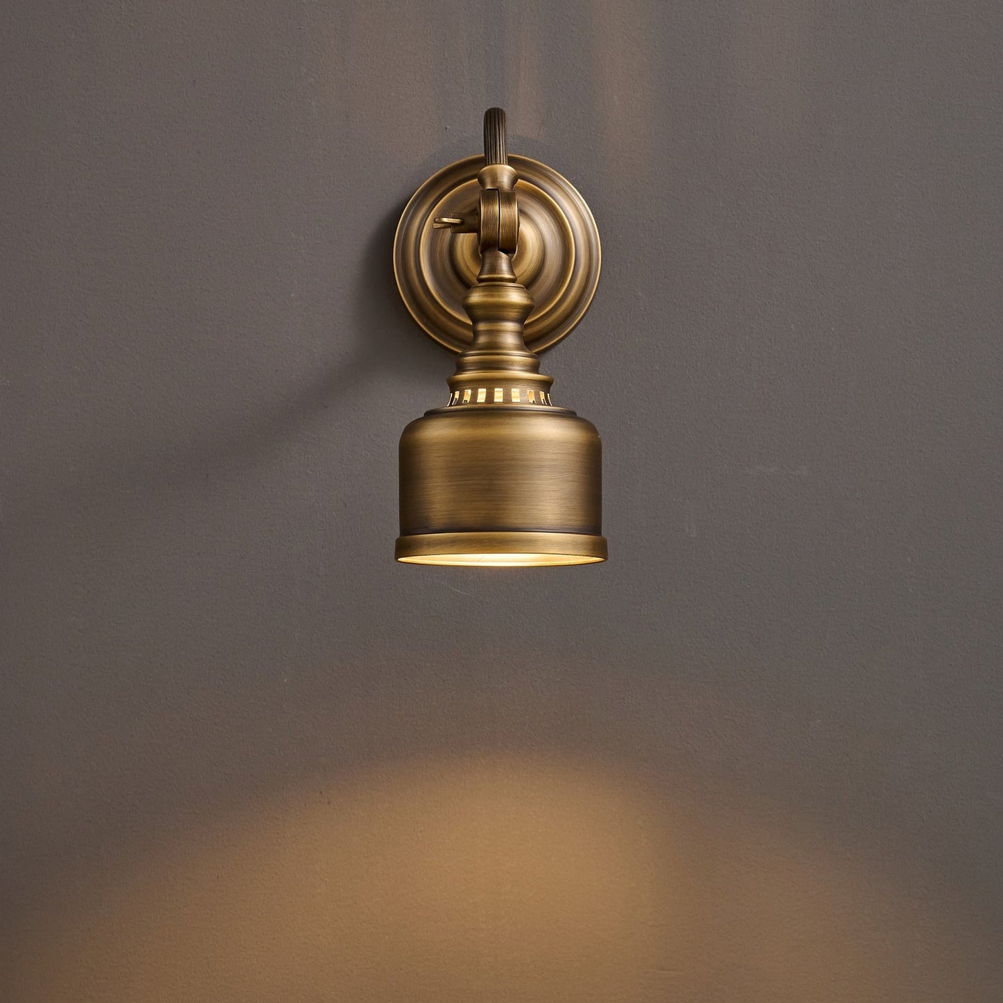 Addison Gooseneck Wall Lamp