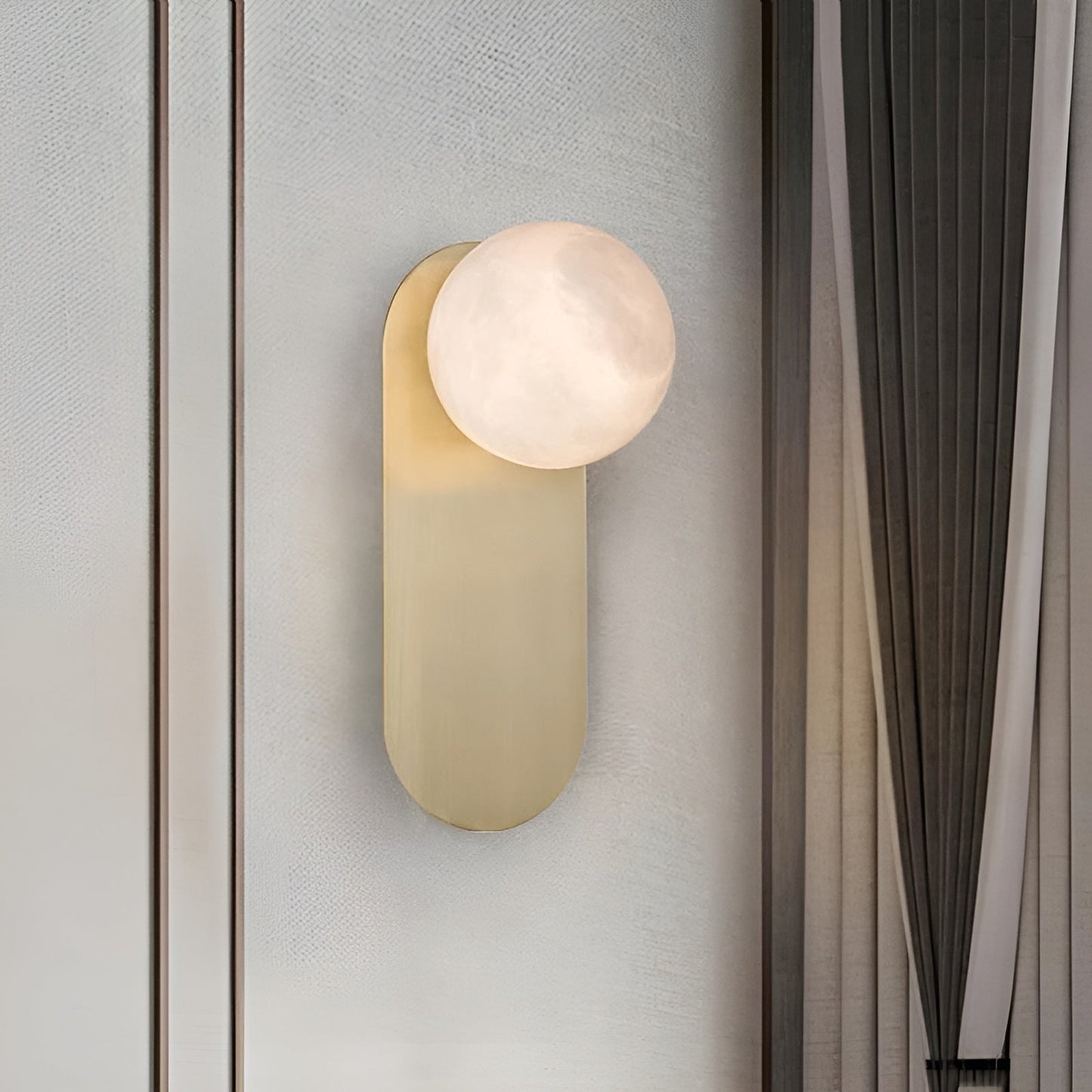 Adrion Alabaster Wall Lamp
