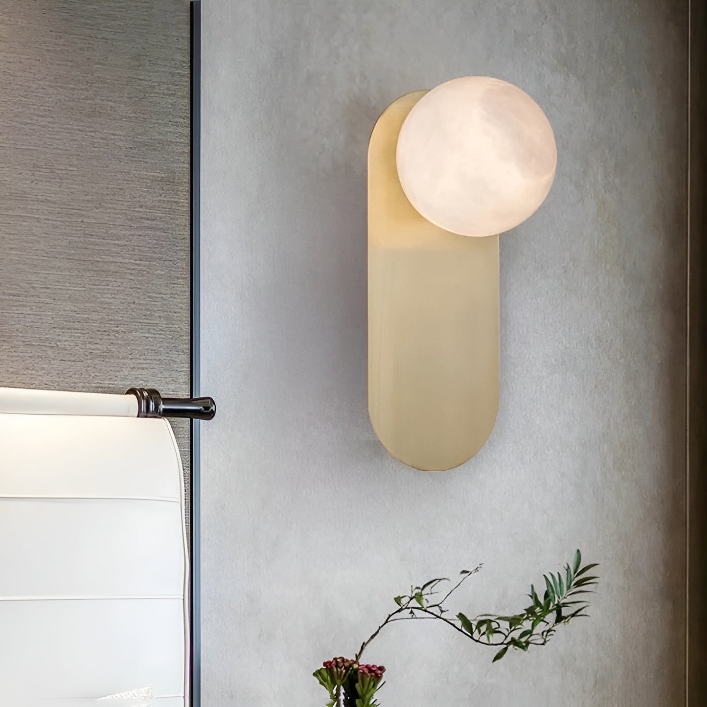 Adrion Alabaster Wall Lamp