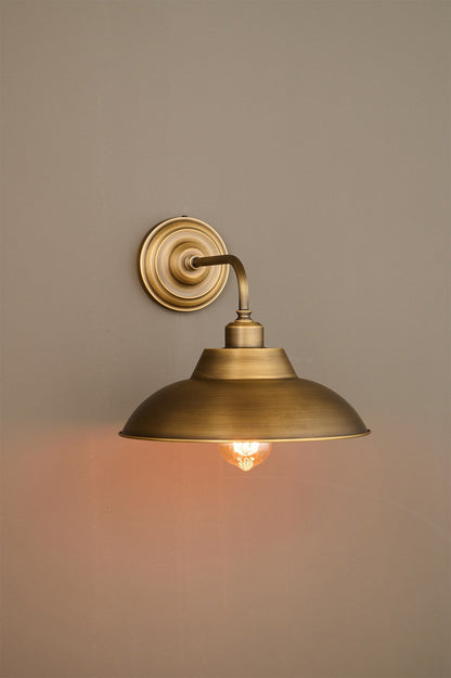 Aldorno Wall Lamp