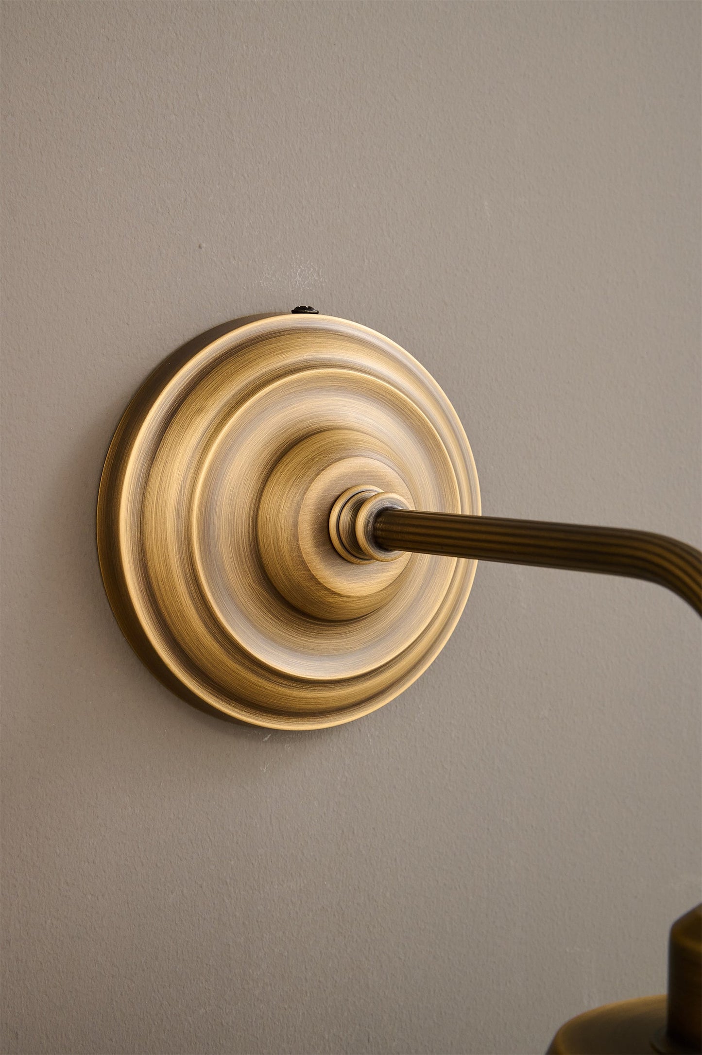 Aldorno Wall Lamp