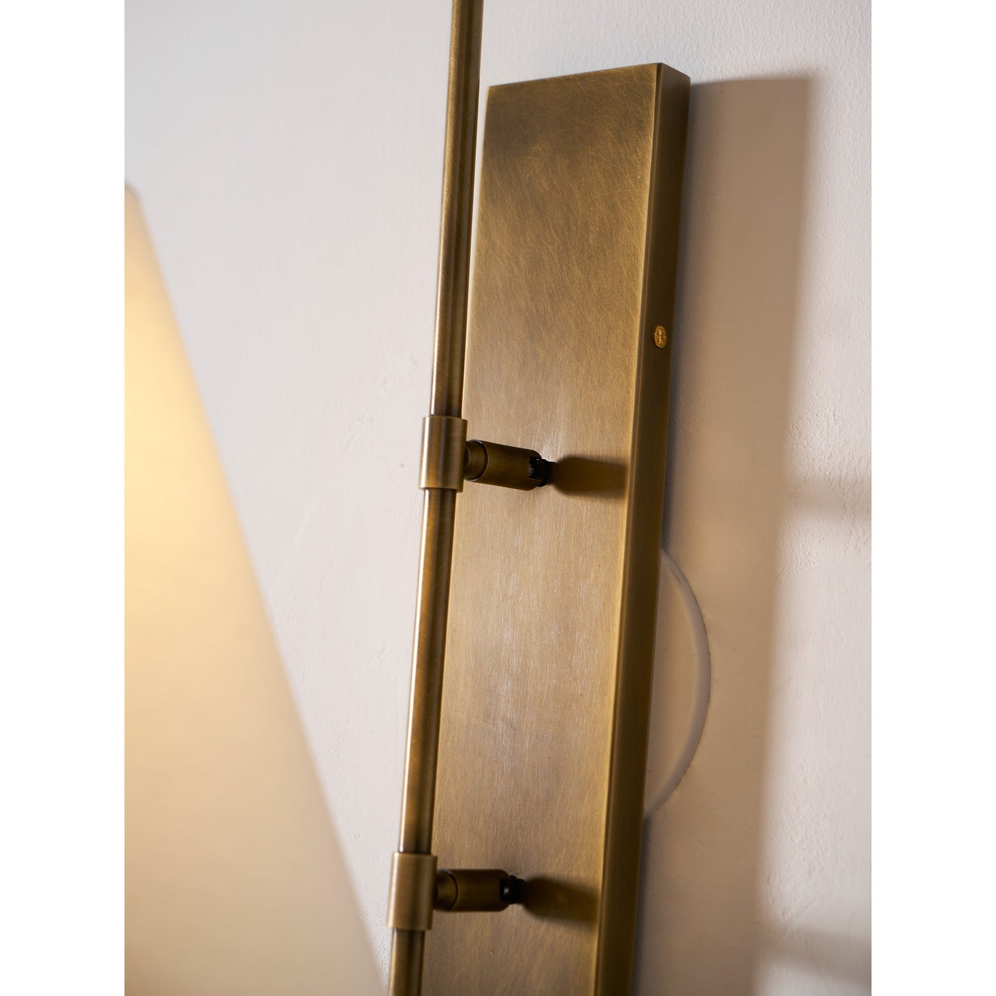 Anniston Wall Lamp