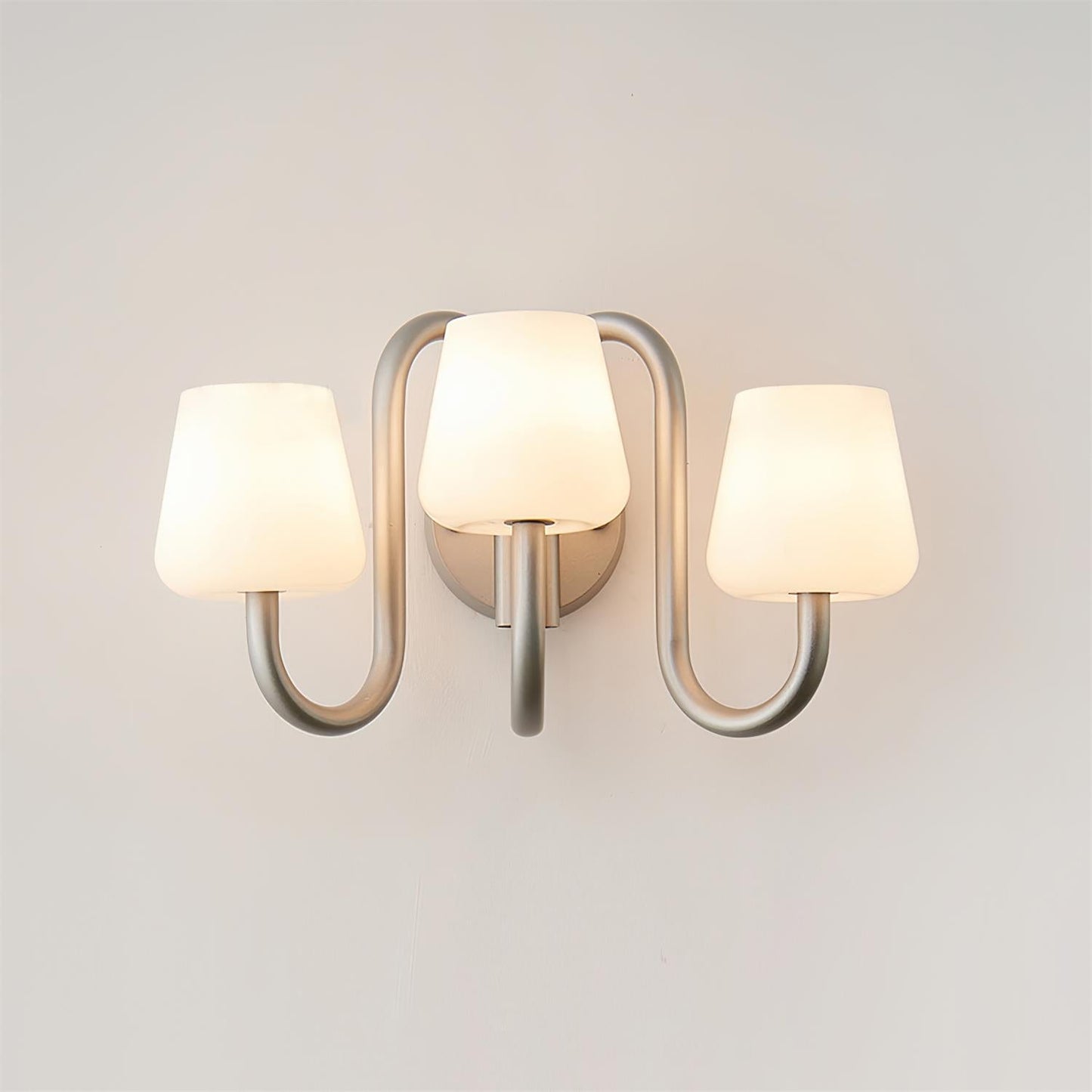 Apollo Wall Lamp