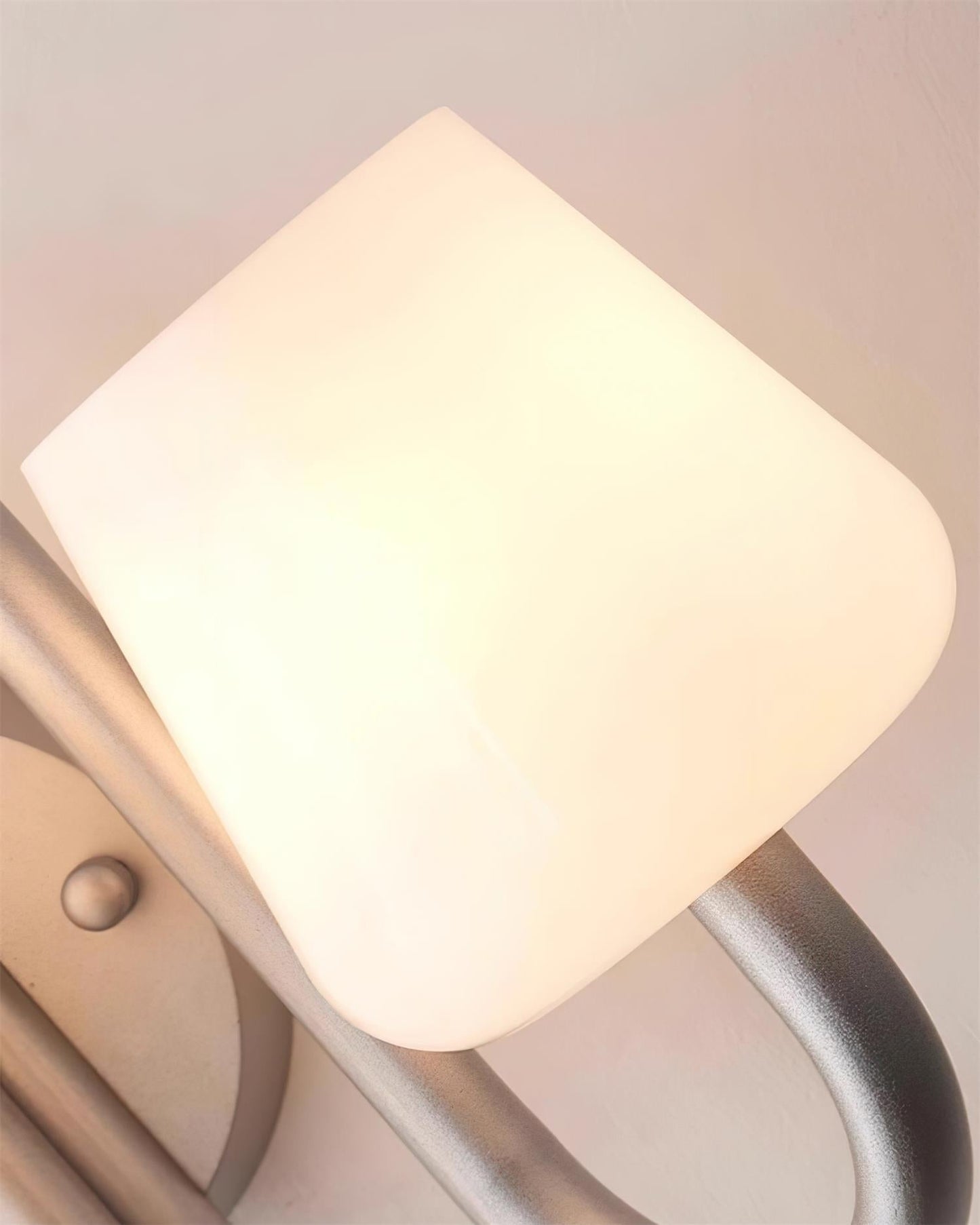 Apollo Wall Lamp