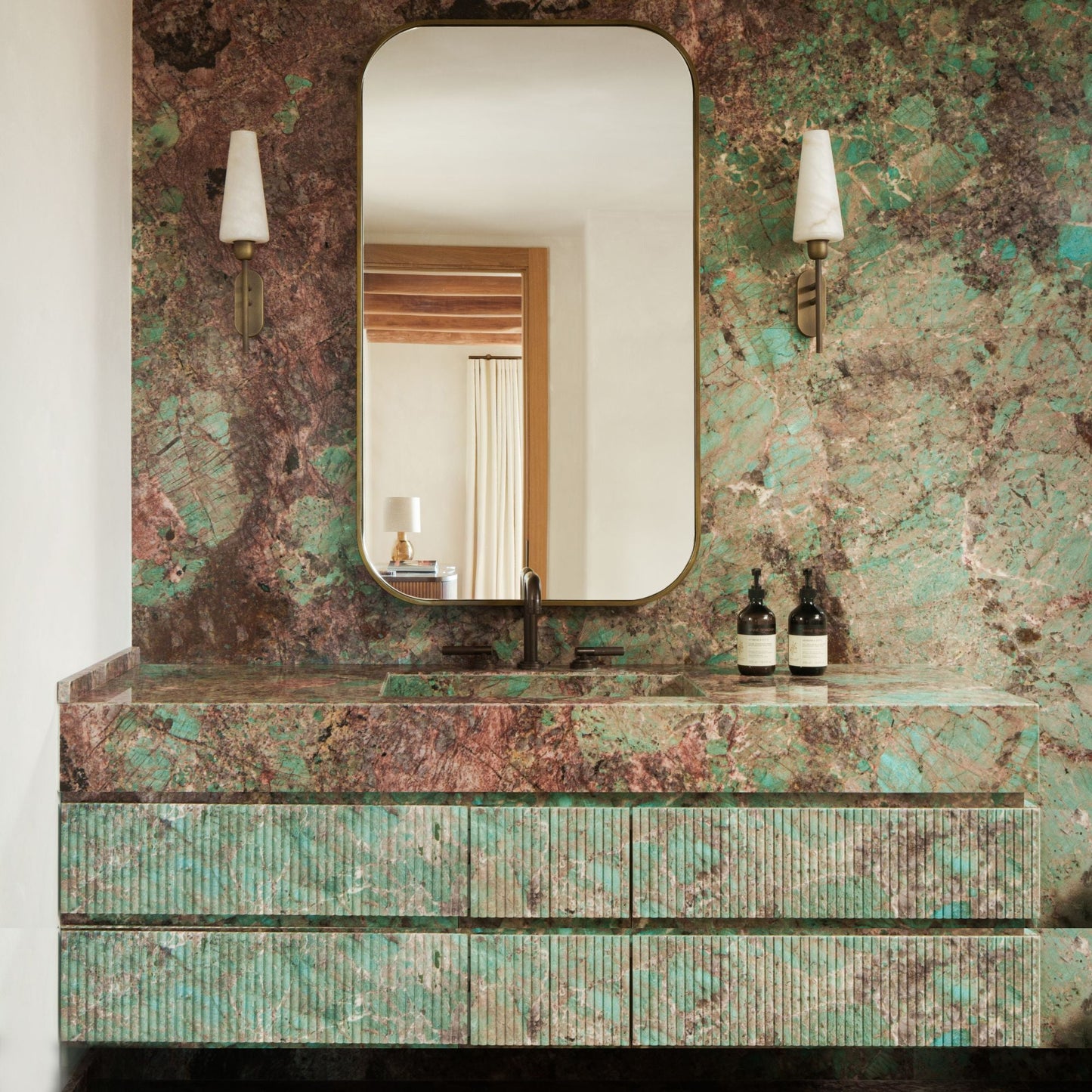 Arras Alabaster Wall Lamp