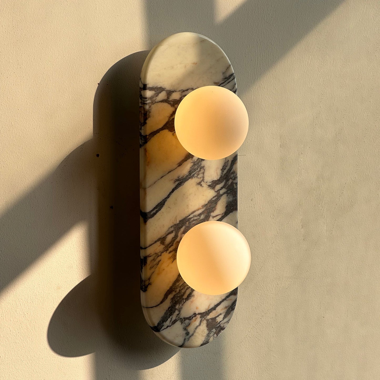 Asteria Wall Lamp