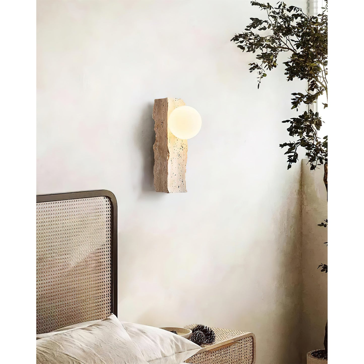 Aureum Wall Lamp