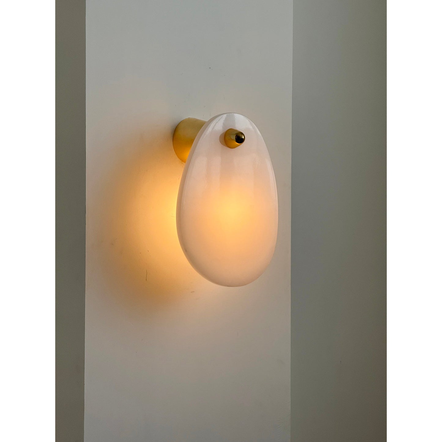 Aurora Marble Wall Lamp