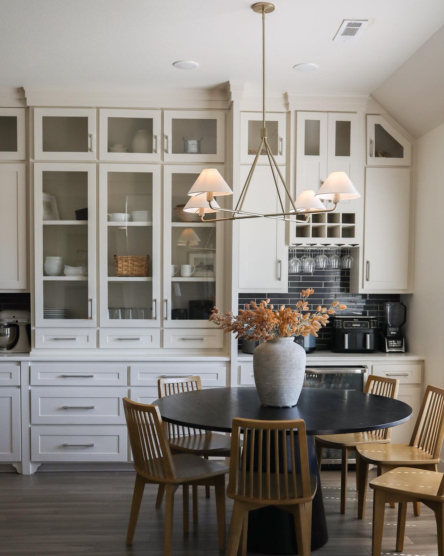 Beatrix Chandelier