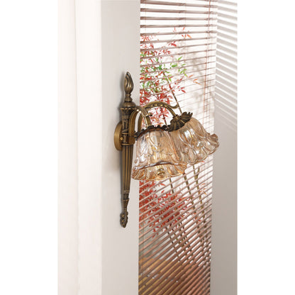 Benson Wall Lamp