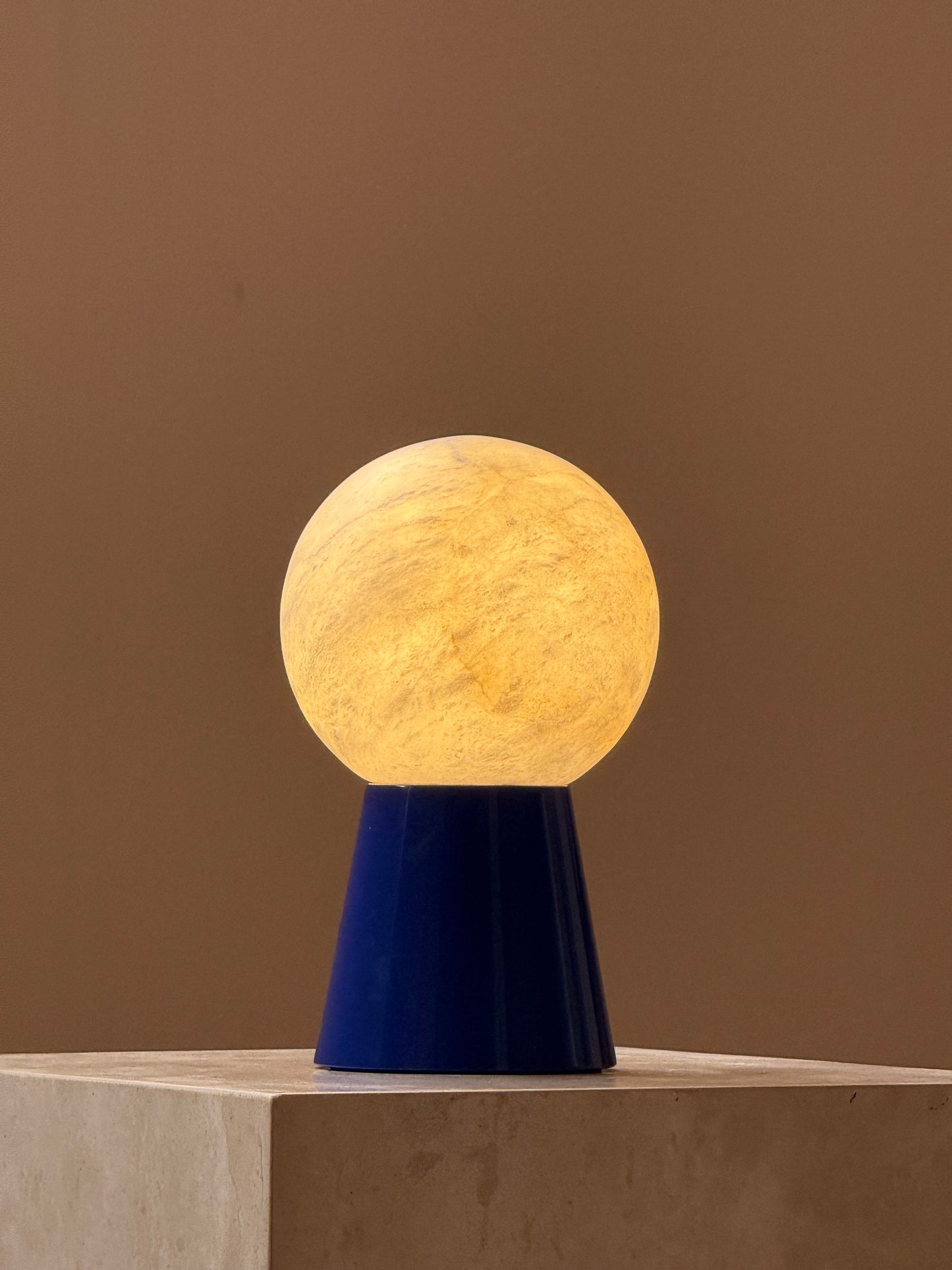 Bilia Mini Table Lamp (Built-in Battery)