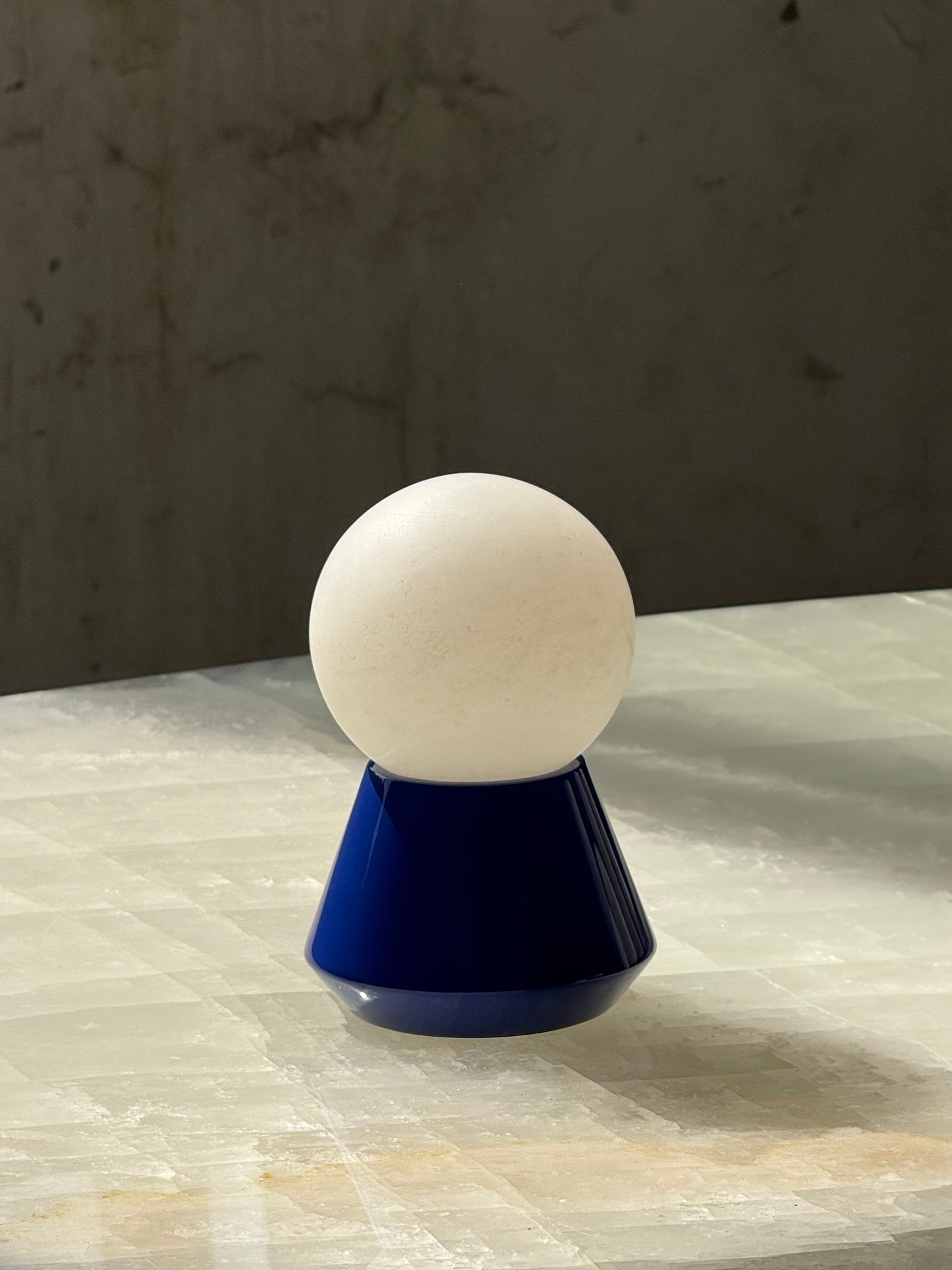 Bilia Mini Table Lamp (Built-in Battery)