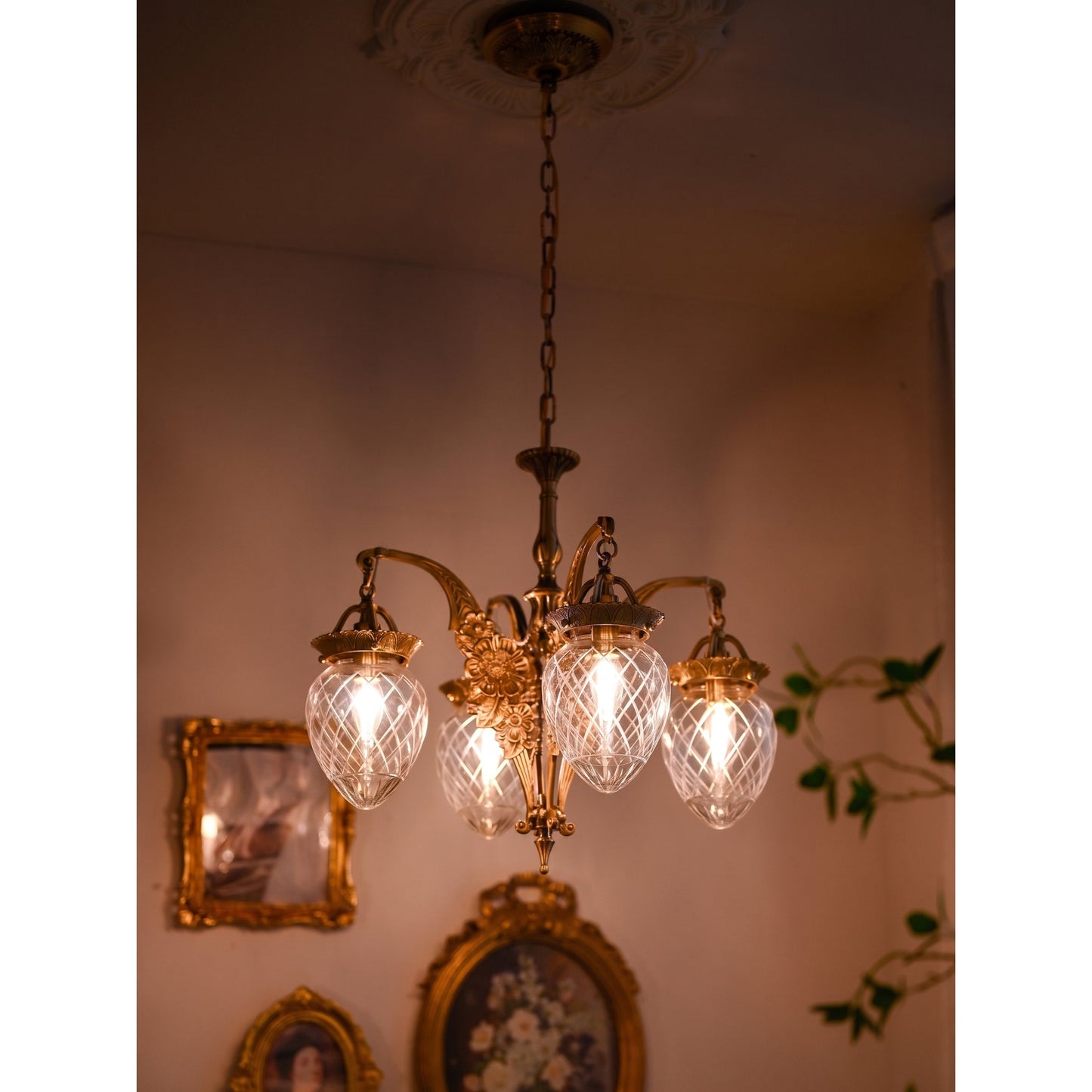 Biltmore Traditional Chandelier