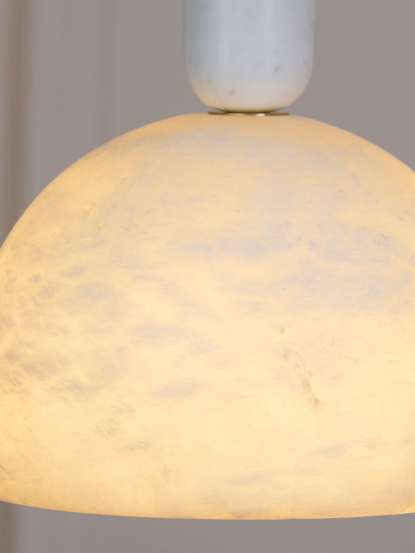 Oki Alabaster Pendnat Light