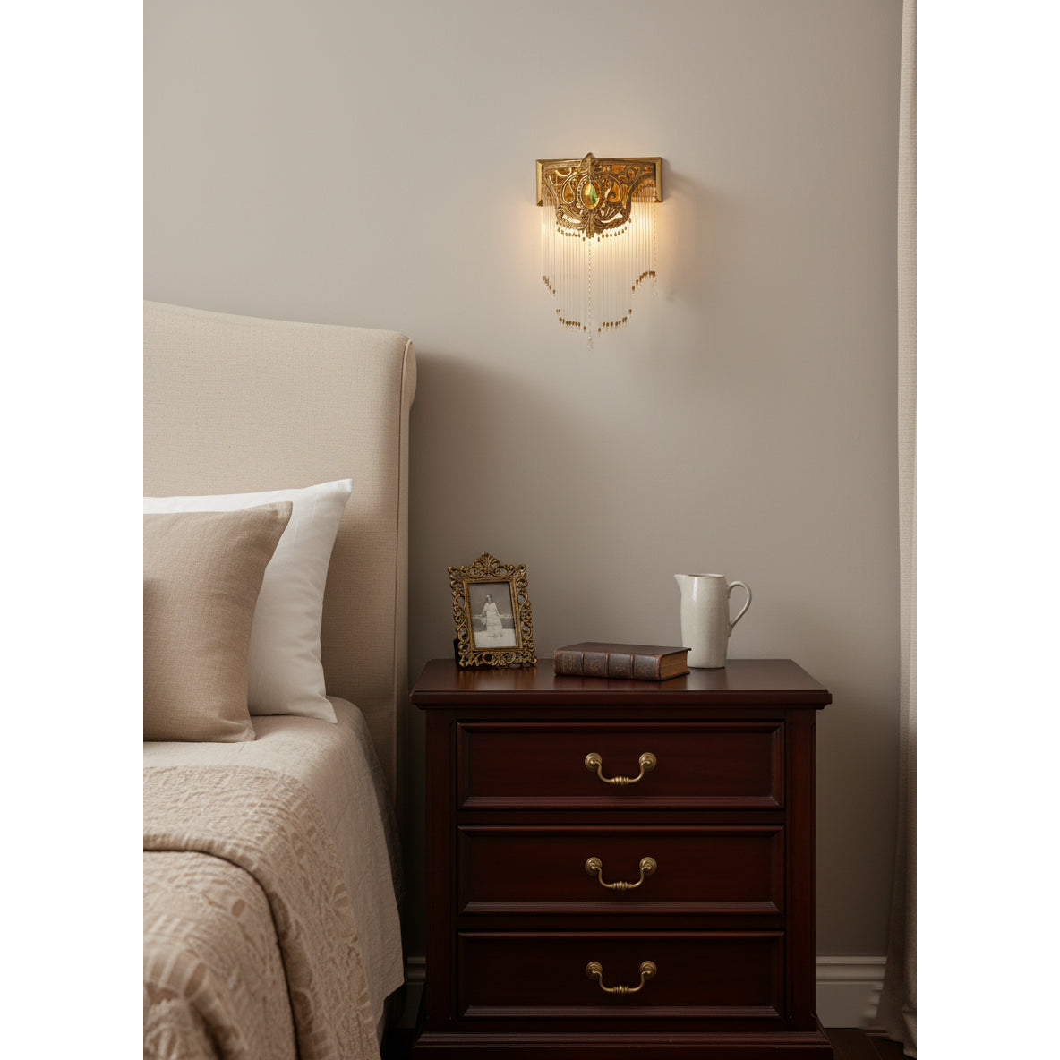 Bow Tie Crystal Wall Lamp