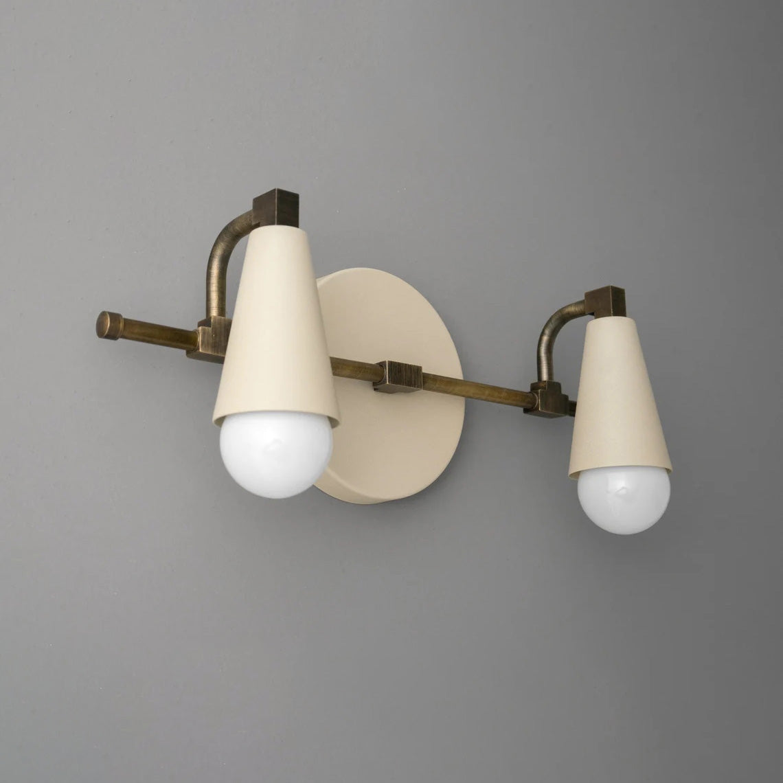 Bradley Vanity Wall Lamp