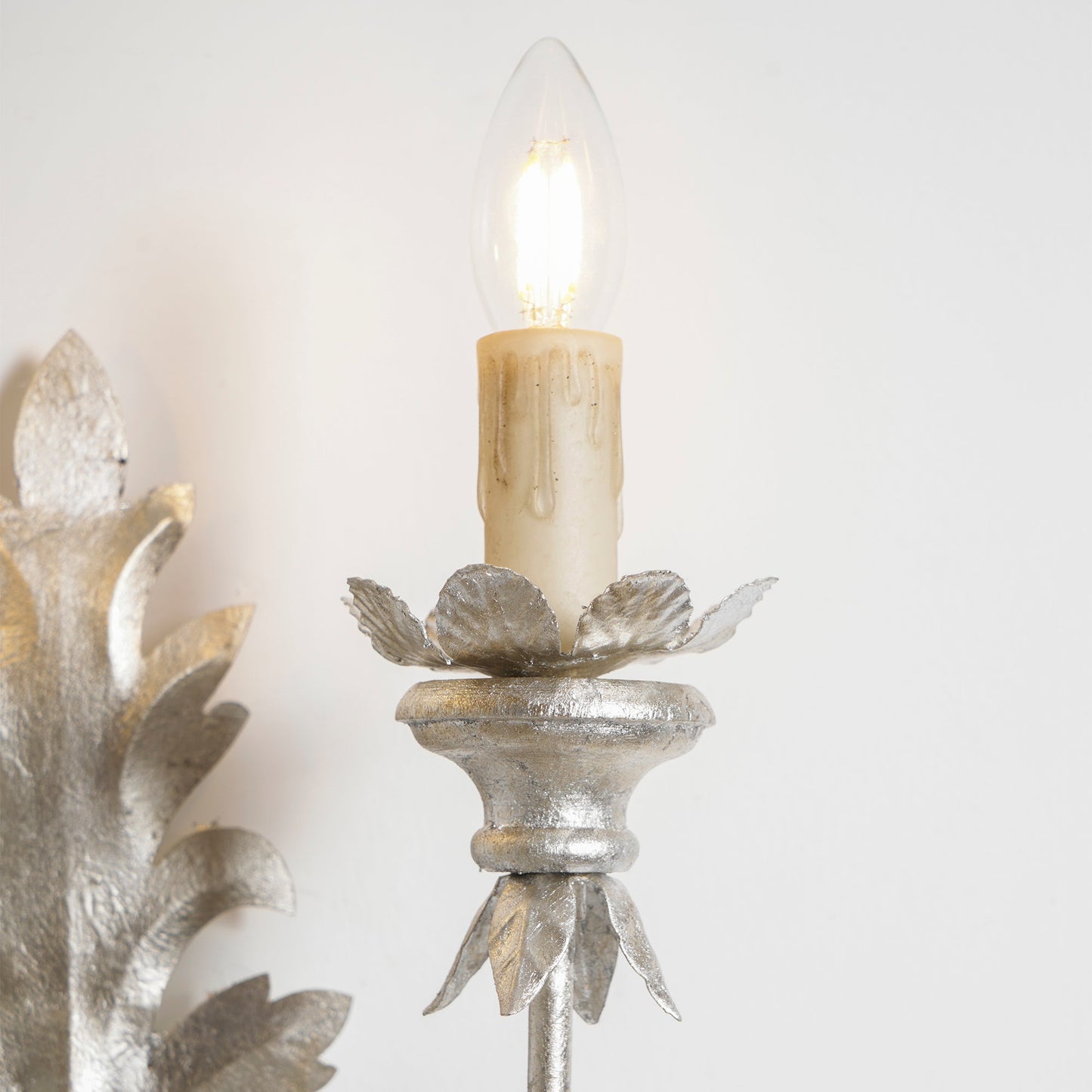 Branch Leaf Wall Lamp
