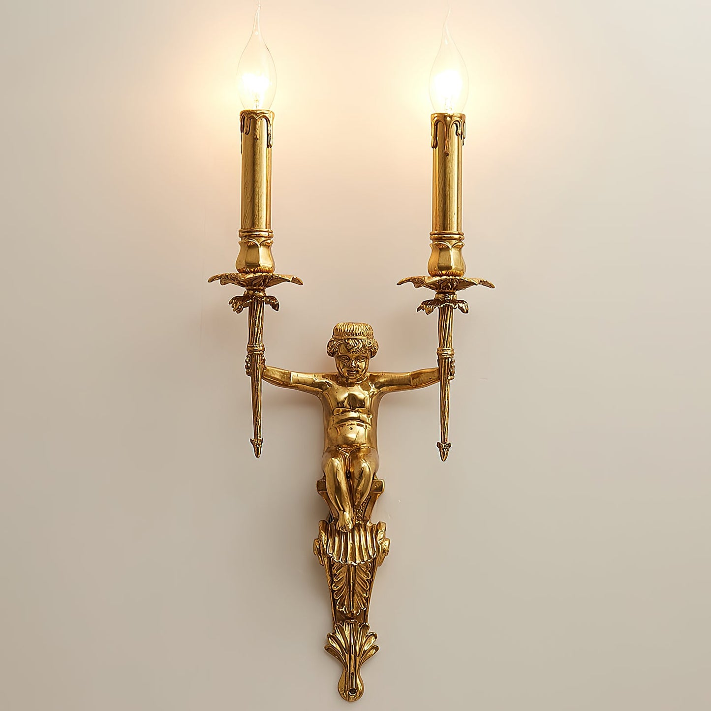 Brunelle Wall Lamp
