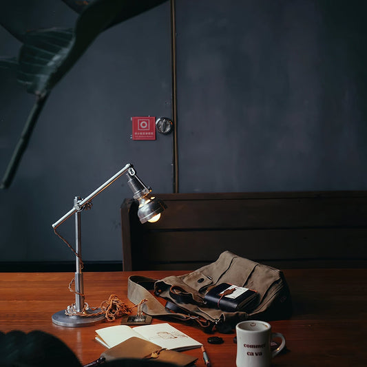 Buquet Table Lamp