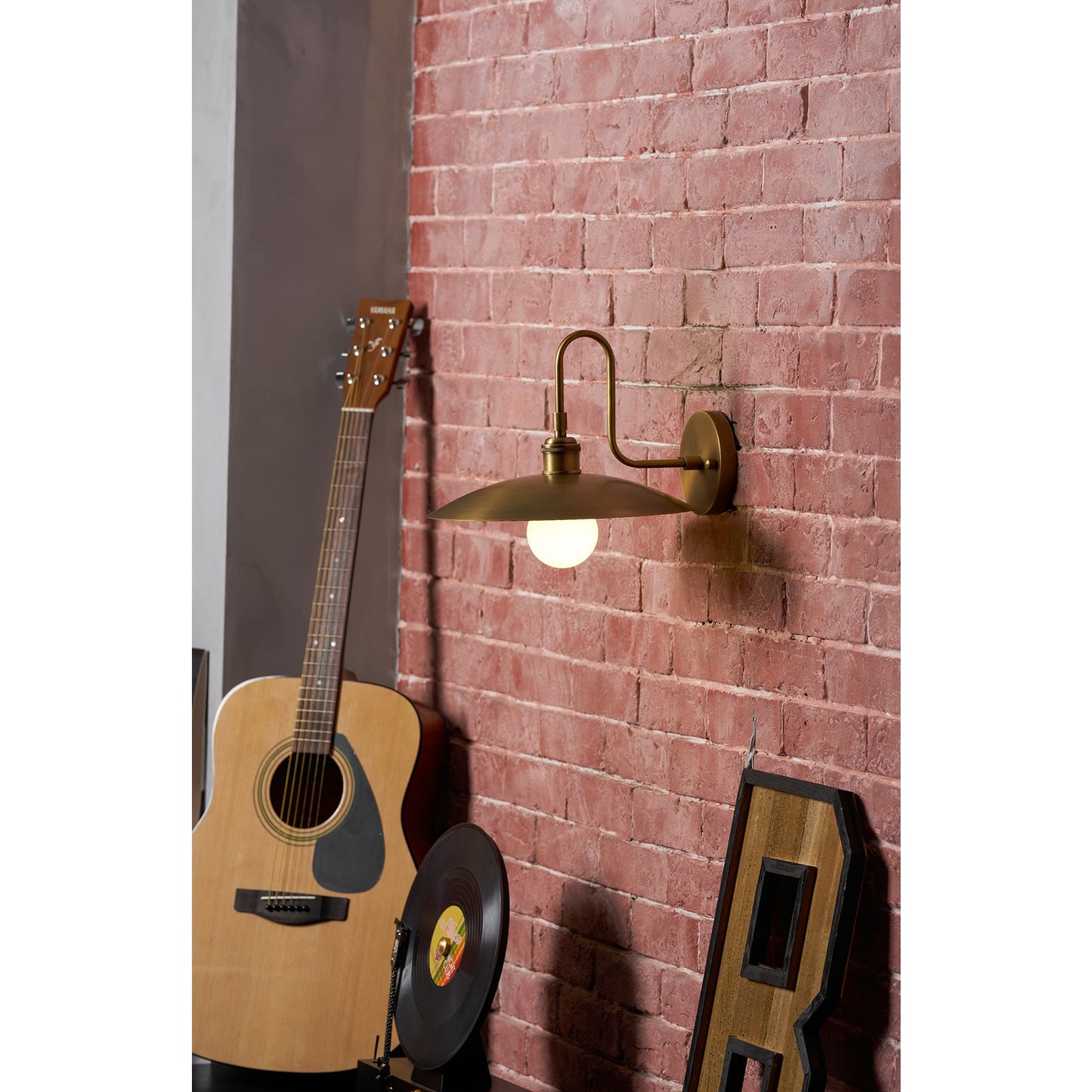 Cantina Wall Lamp