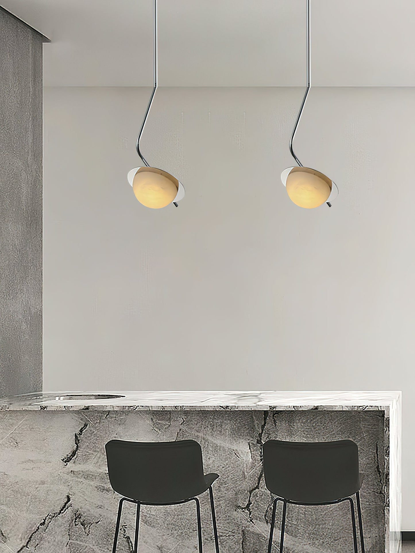 Chic Luminance Alabaster Pendant Light