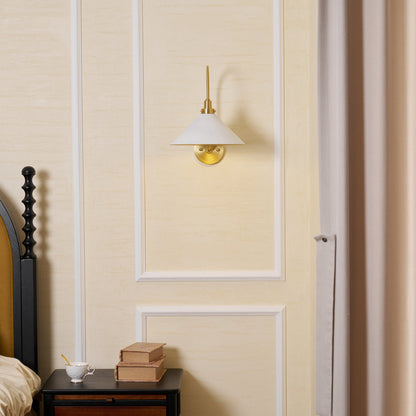 Clivedon Wall Lamp