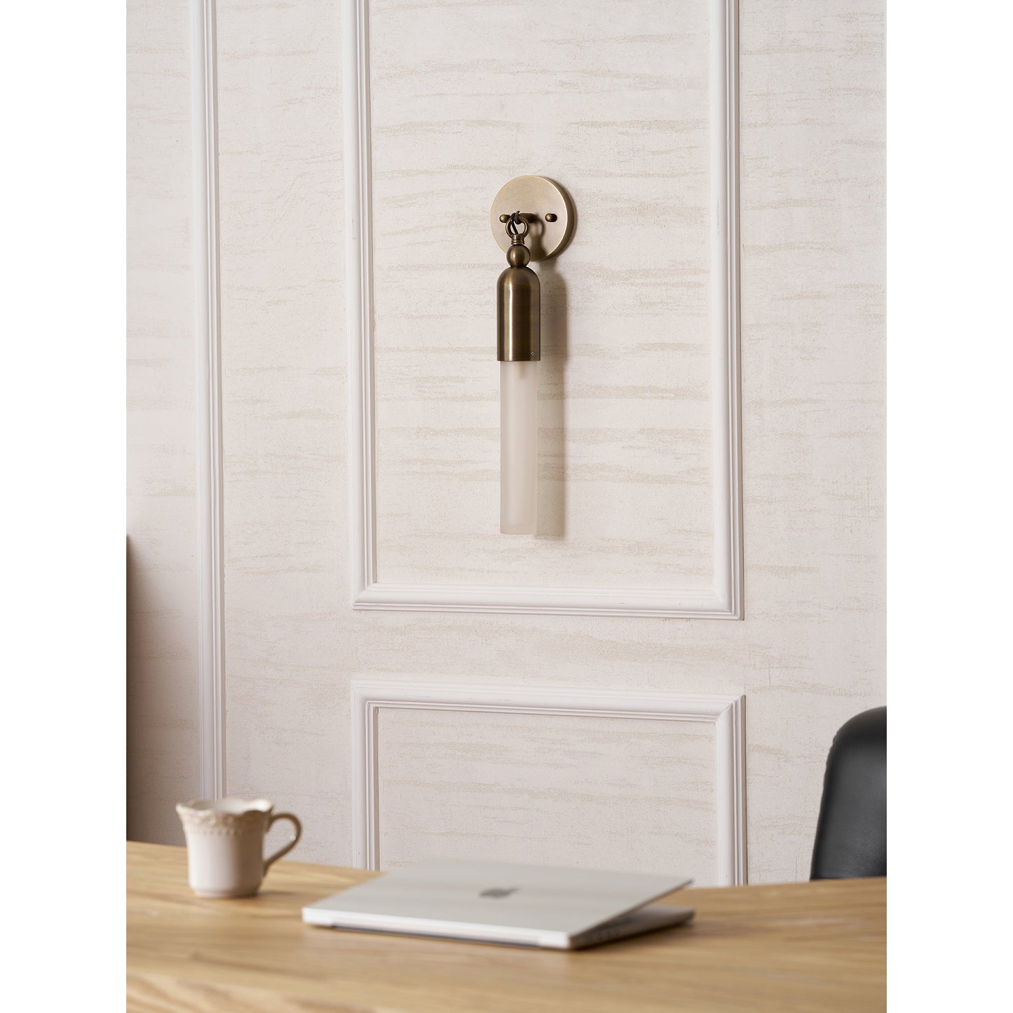 Darby Wall Lamp