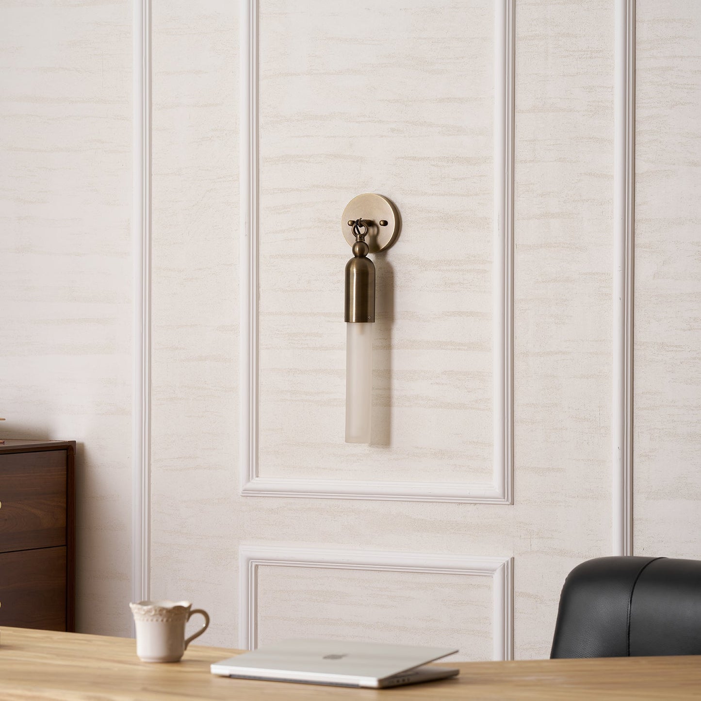 Darby Wall Lamp