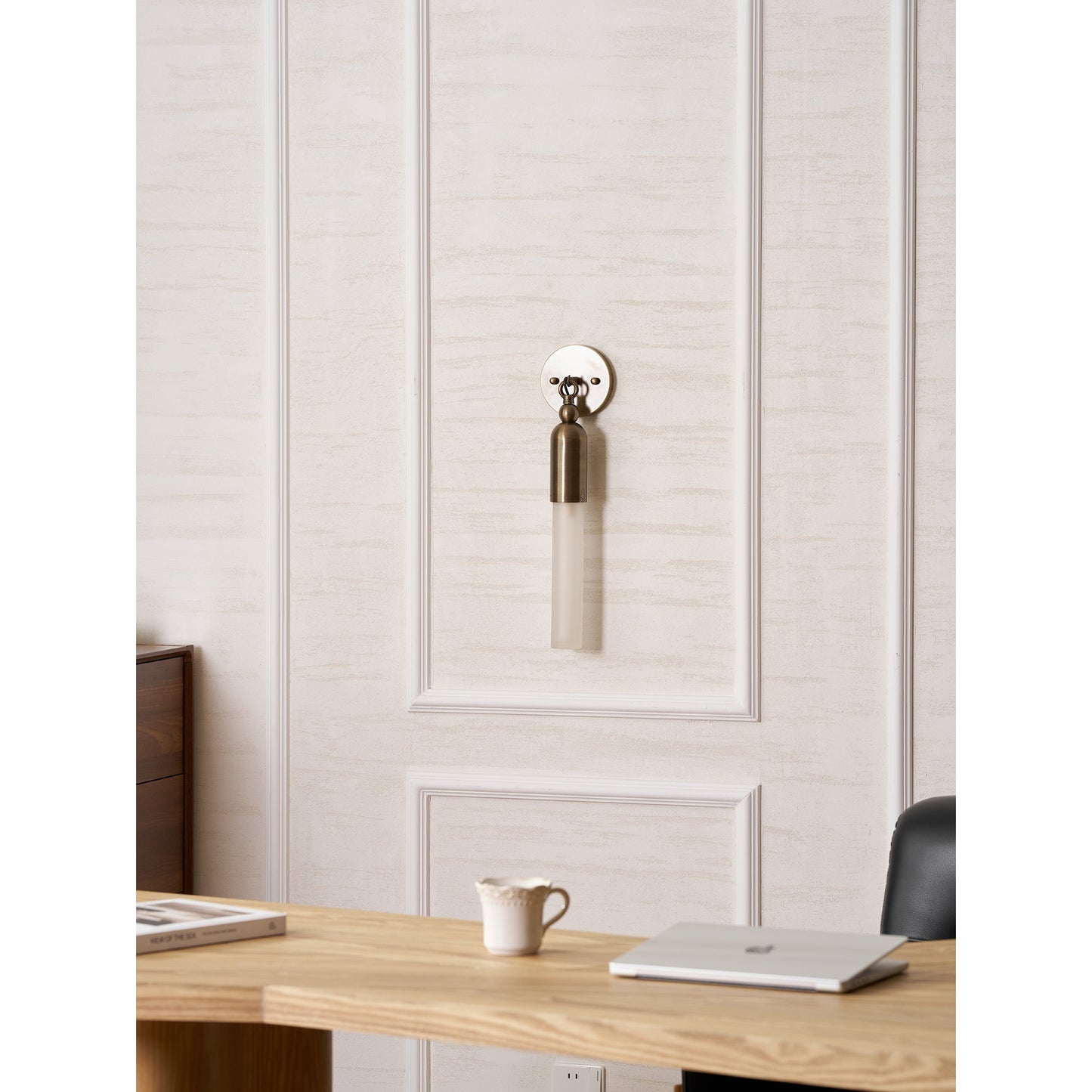 Darby Wall Lamp