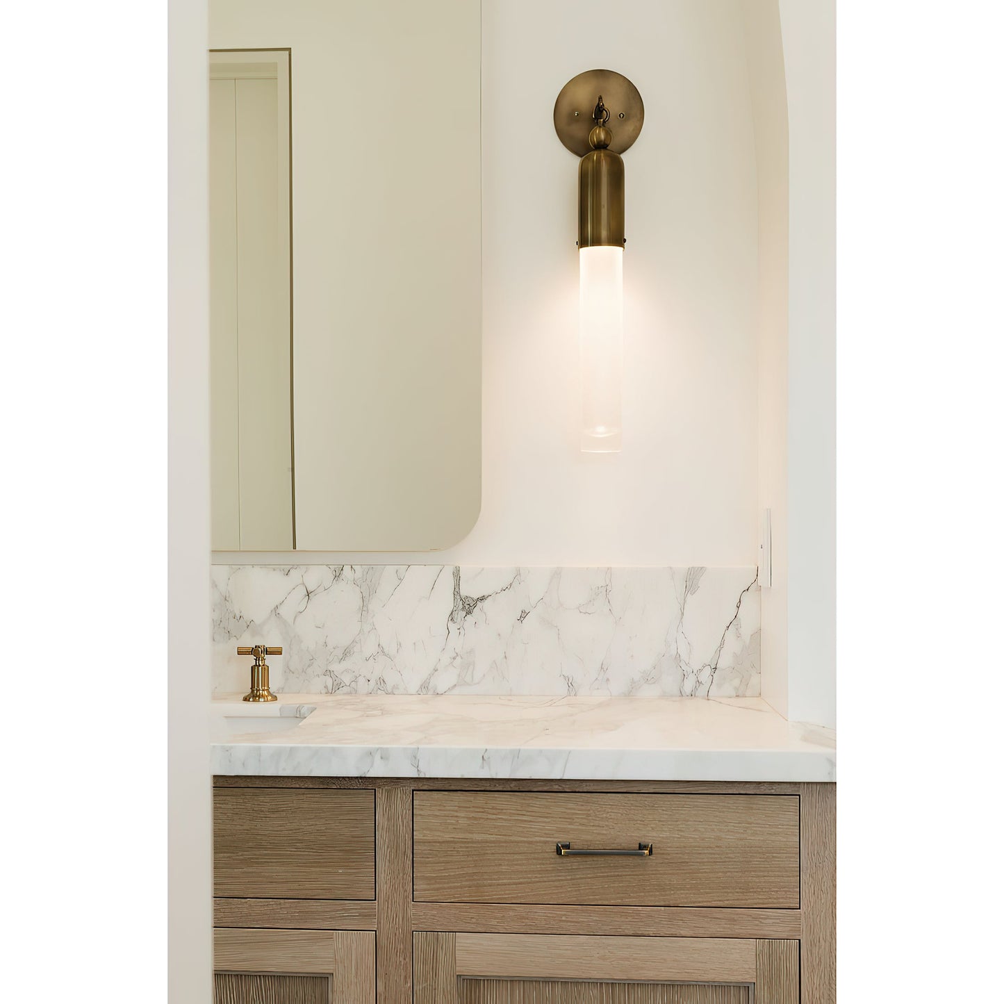 Darby Wall Lamp