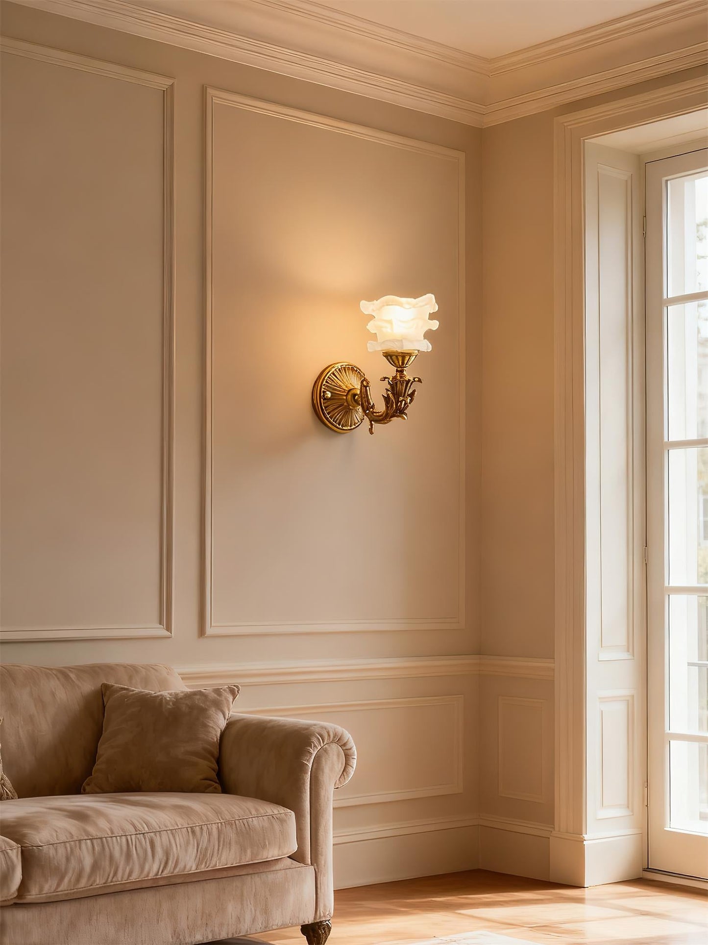 Darwin Wall Lamp