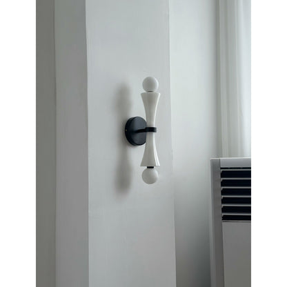 Dax Wall Lamp