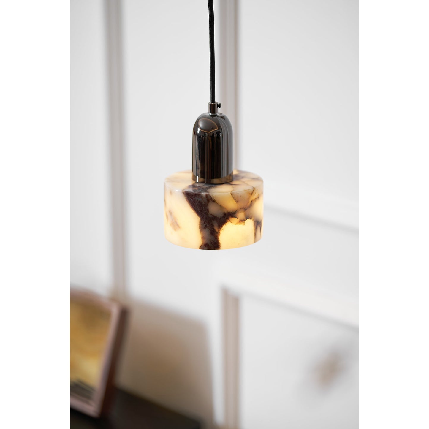 Dekum Marble Pendant Lamp
