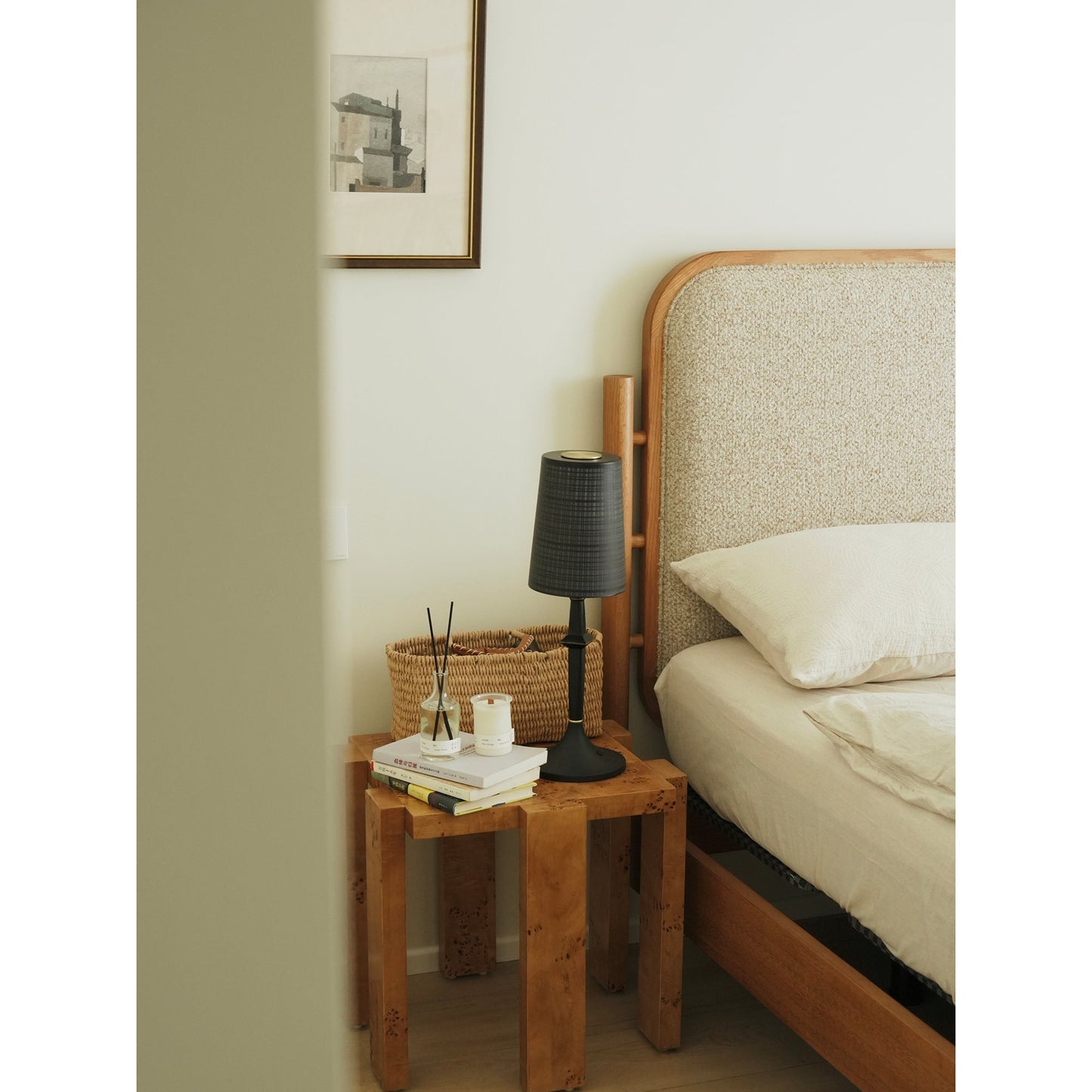 Devon Black Table Lamp (Built-in Battery)