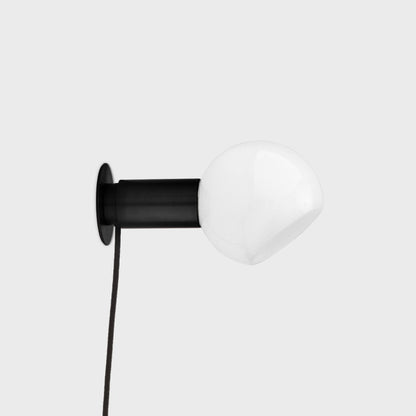 Donya Sphere Wall Lamp