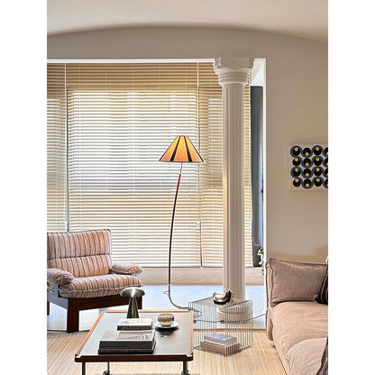 Dornstab Floor Lamp