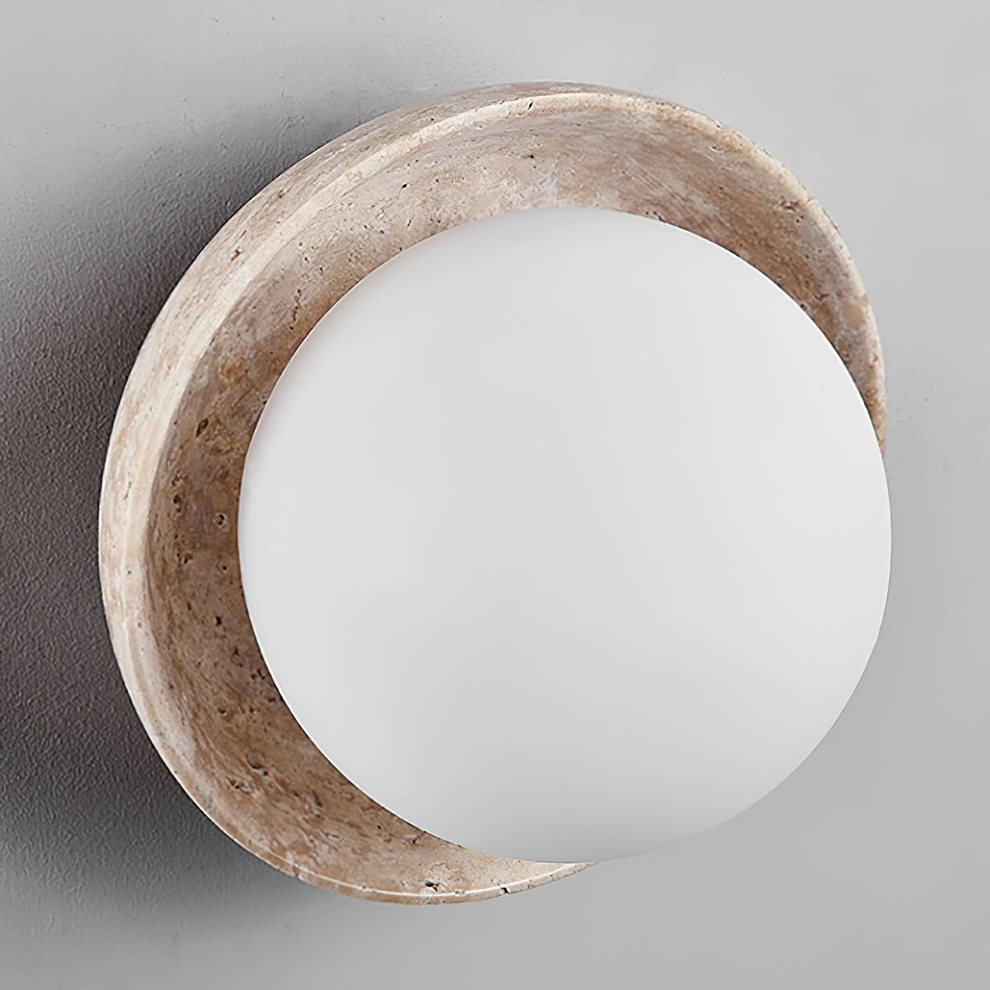 Eala Wall Lamp