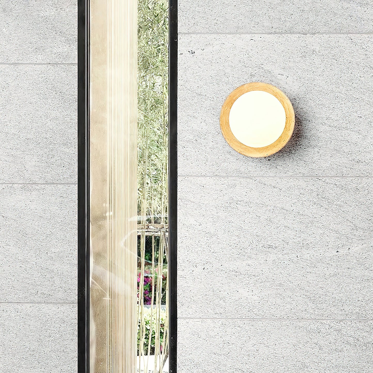 Eala Wall Lamp