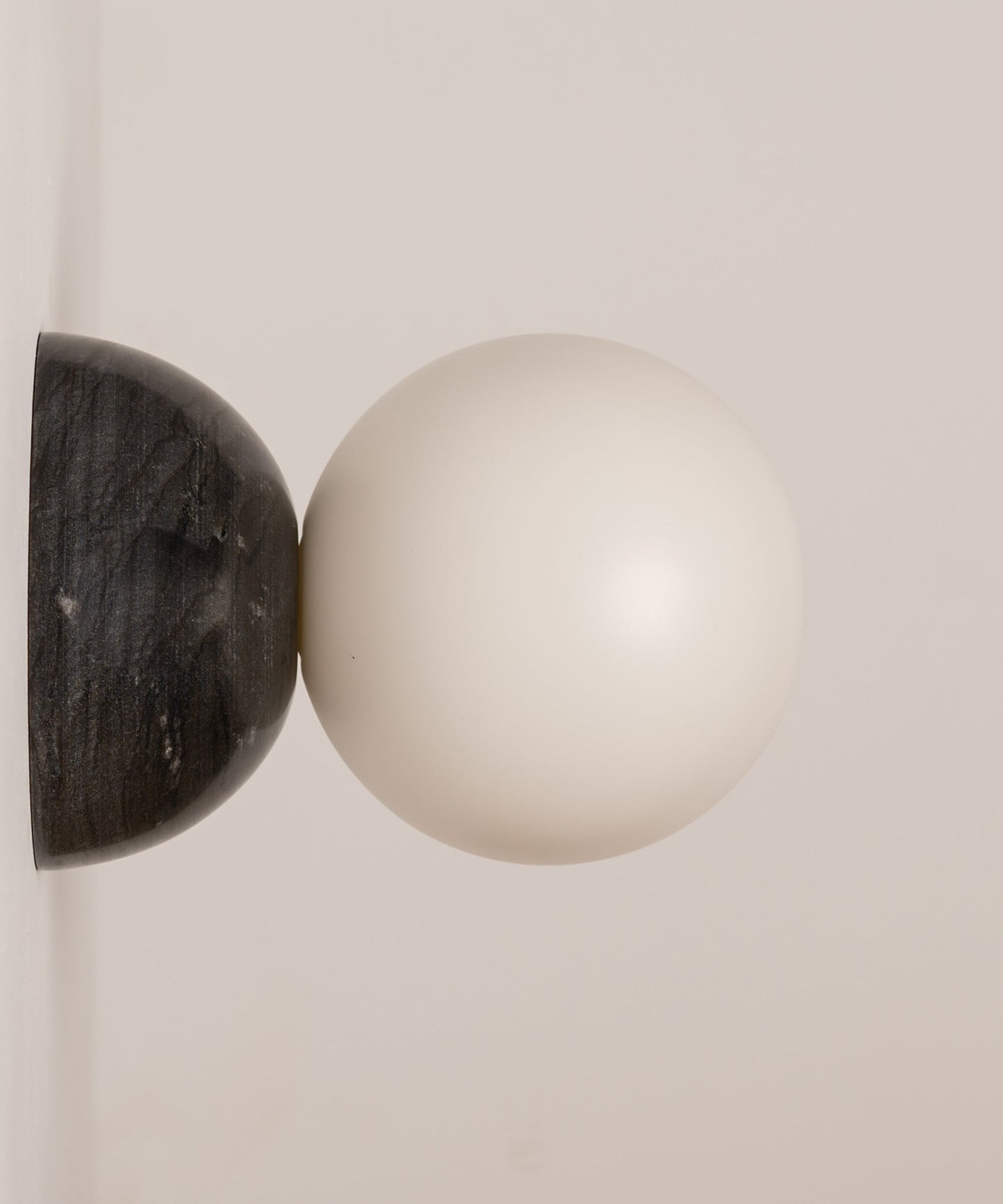 Eklipso Wall Lamp