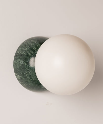 Eklipso Wall Lamp