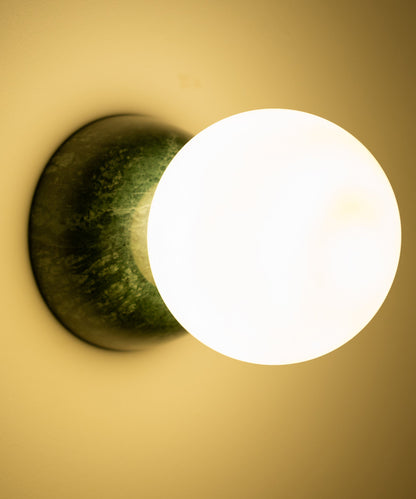 Eklipso Wall Lamp
