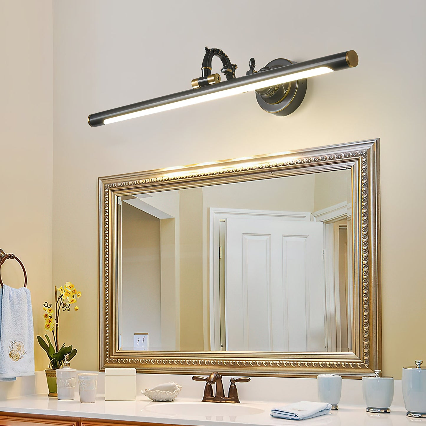 Emery Picture Wall Lamp