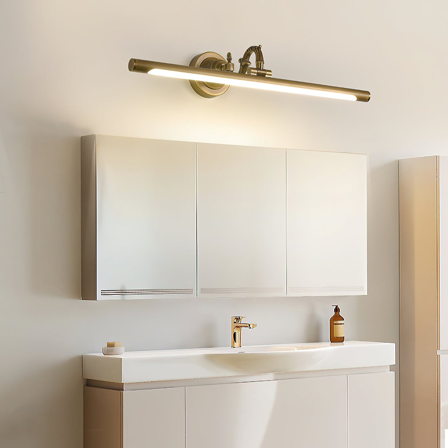 Emery Picture Wall Lamp