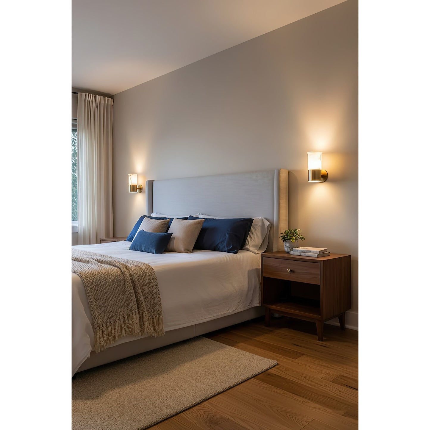 Erato Alabaster Wall Lamp
