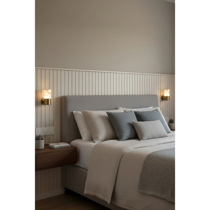 Erato Alabaster Wall Lamp