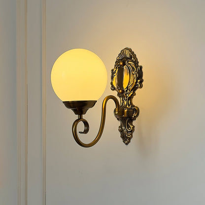 Evelyn Glass Wall Lamp